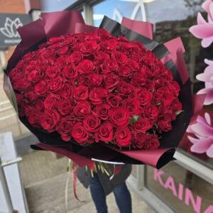 101 rožių puokštė