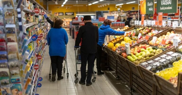Įprasta valymo priemonė traukiasi iš parduotuvių: prekybos tinklai atskleidė, kas ją keičia