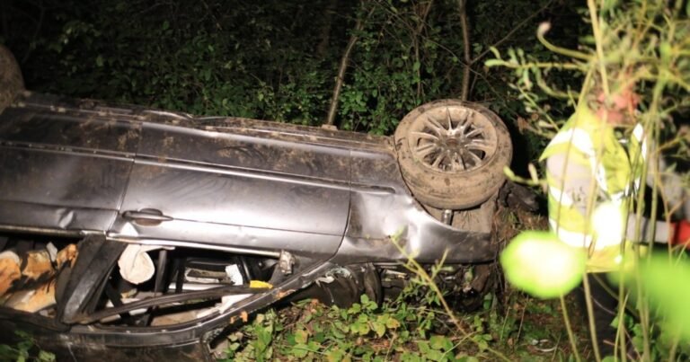 Tragiškas BMW skrydis Vilniuje: vienas ženklas, 20 km/val. ribojimas ir dviejų draugų žūtis