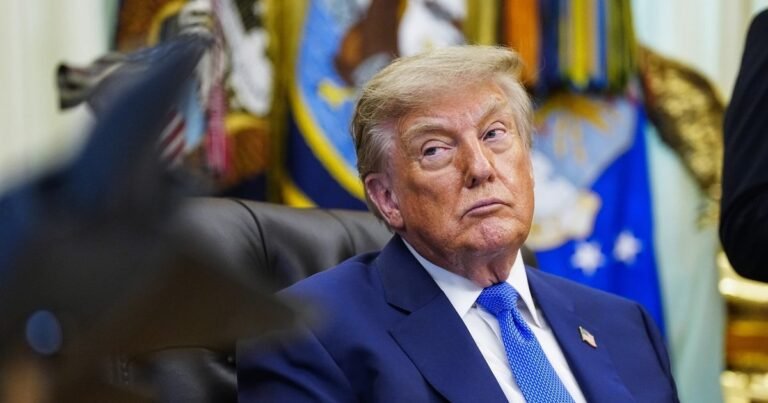 Trumpas netikėtai prabilo apie popiežiaus ligą: ką pasakė sužinojęs apie vėžio diagnozę