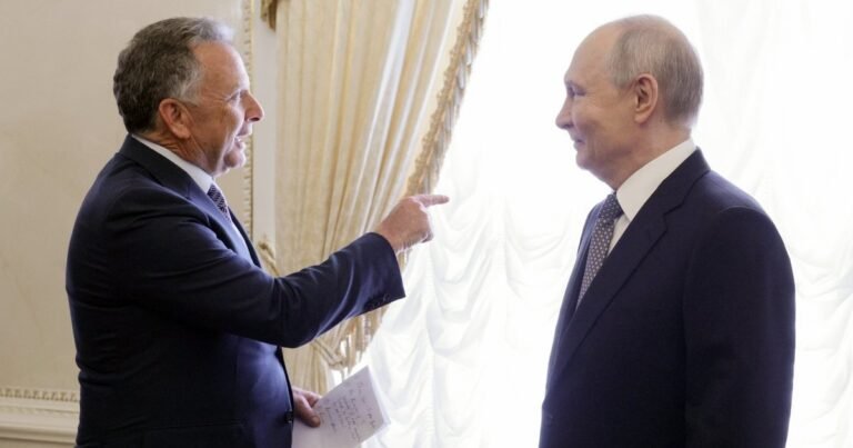 Putinas atliko netikėtą žingsnį: kodėl amerikiečio paleidimas tapo smūgiu Ukrainai