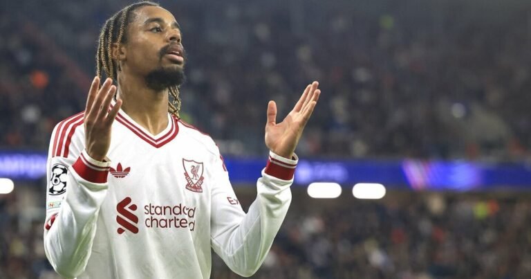 Liverpool“ surengė įvarčių fiestą: „hat-tricką“ pelnęs Barcola ir istorinis pasiekimas