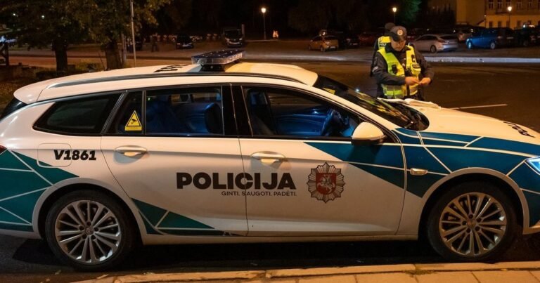 Vienas vakaras per Jonines pakeitė viską: girta prie vairo liko be „Volvo“ ir teisių