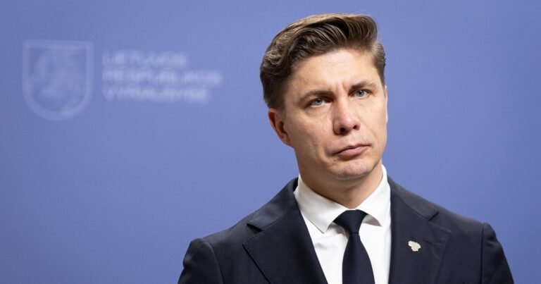 Degalų akcizų didinimas gali būti sušvelnintas: Sinkevičius atskleidė, kada paaiškės sprendimas