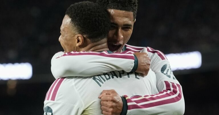El Clasico“ drama iki paskutinės minutės: Mbappe dublis nutildė „Barcelona“ sirgalius